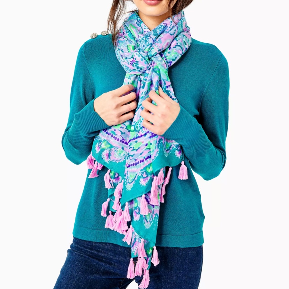 NWT Lilly Pulitzer Resort Scarf in Coconut Crew Engineered (purple, blue)